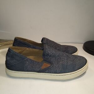 Olukai Pehuea Pow! Wow! Leaf Print Slip On Shoes Women's sz 9.